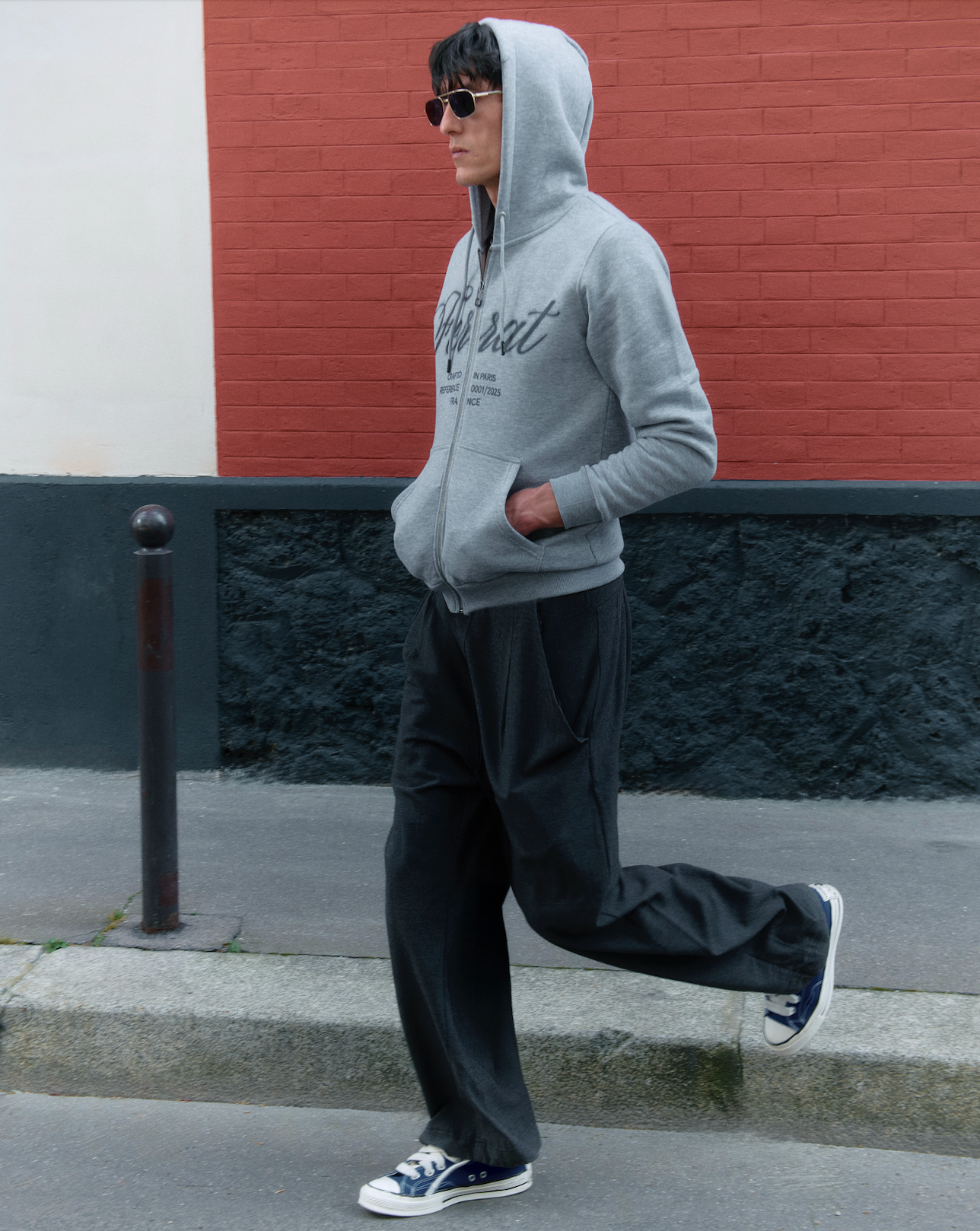 GREY ZIP HOODIE